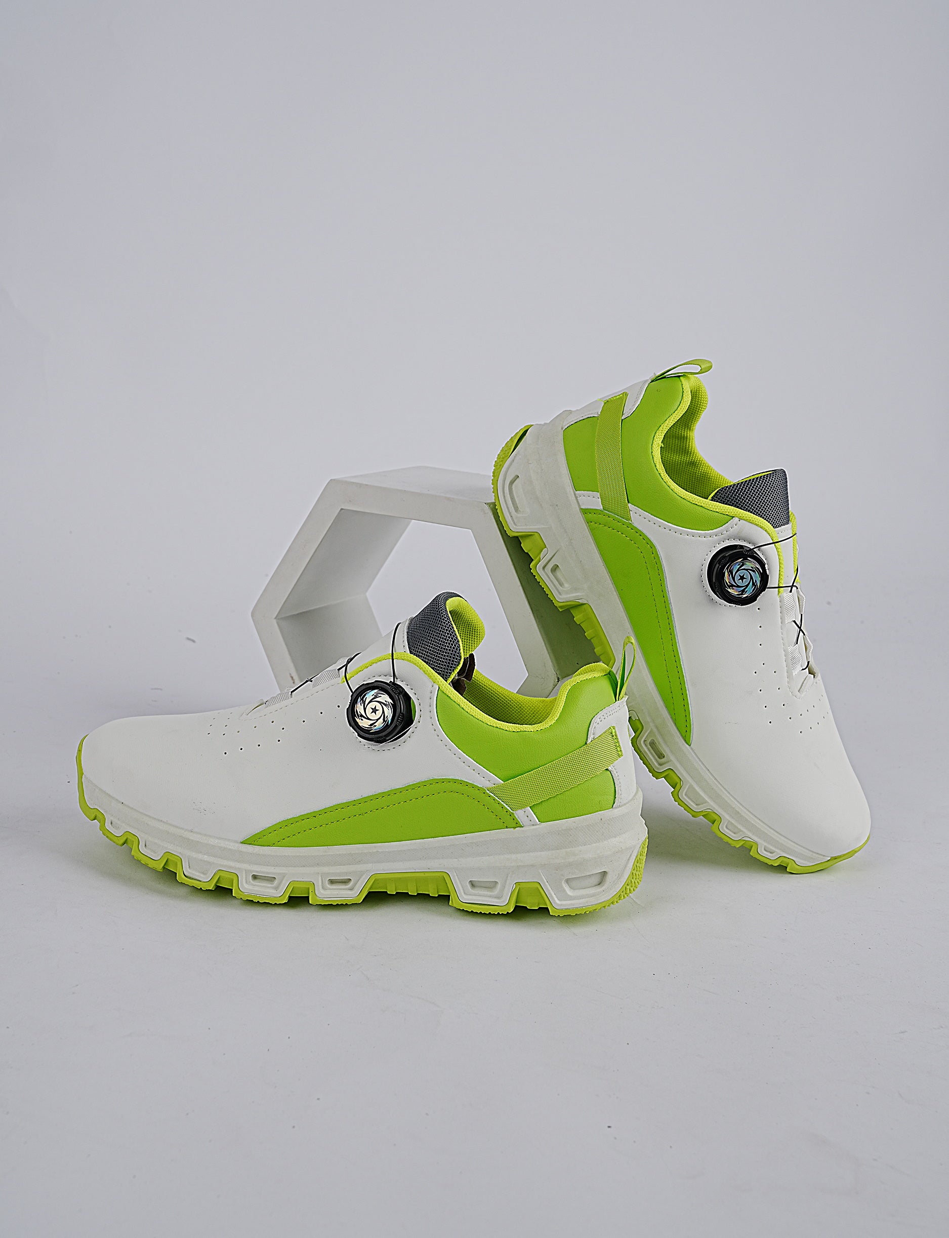 LimeStride Men's Golf Sneakers