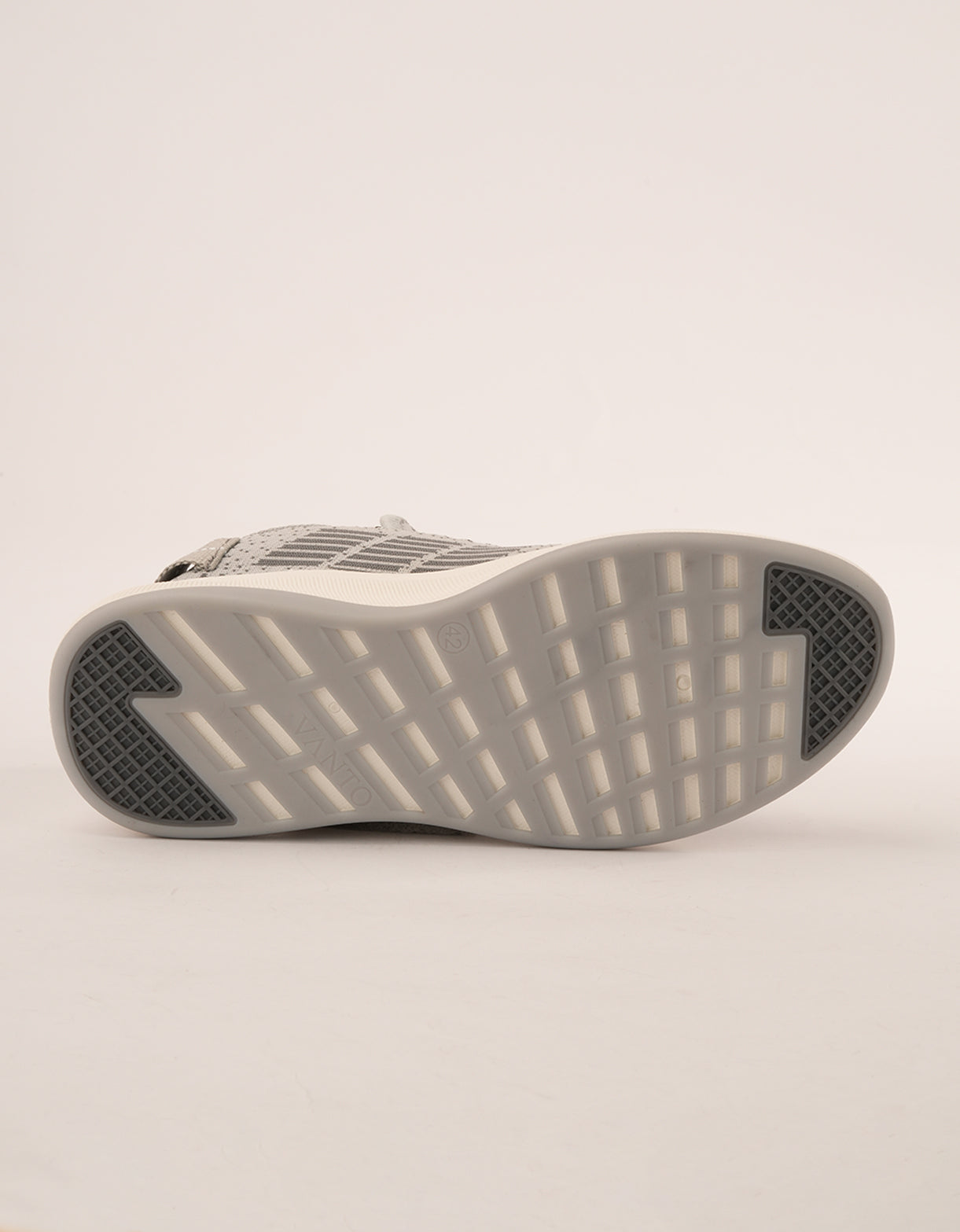 Urban Trek Gray Mesh Sneakers