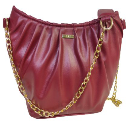 Gathered Shoulder Bag’s Chain Strap Accent B123