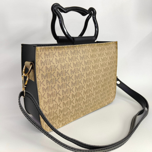 Stylish Shoulder Bag for Effortless Elegance B114
