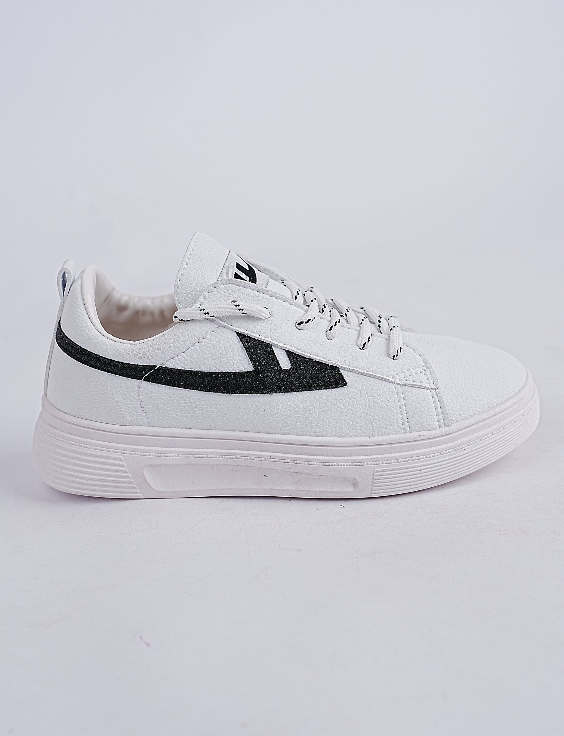 SV-JK-0005-2 SNEAKERS