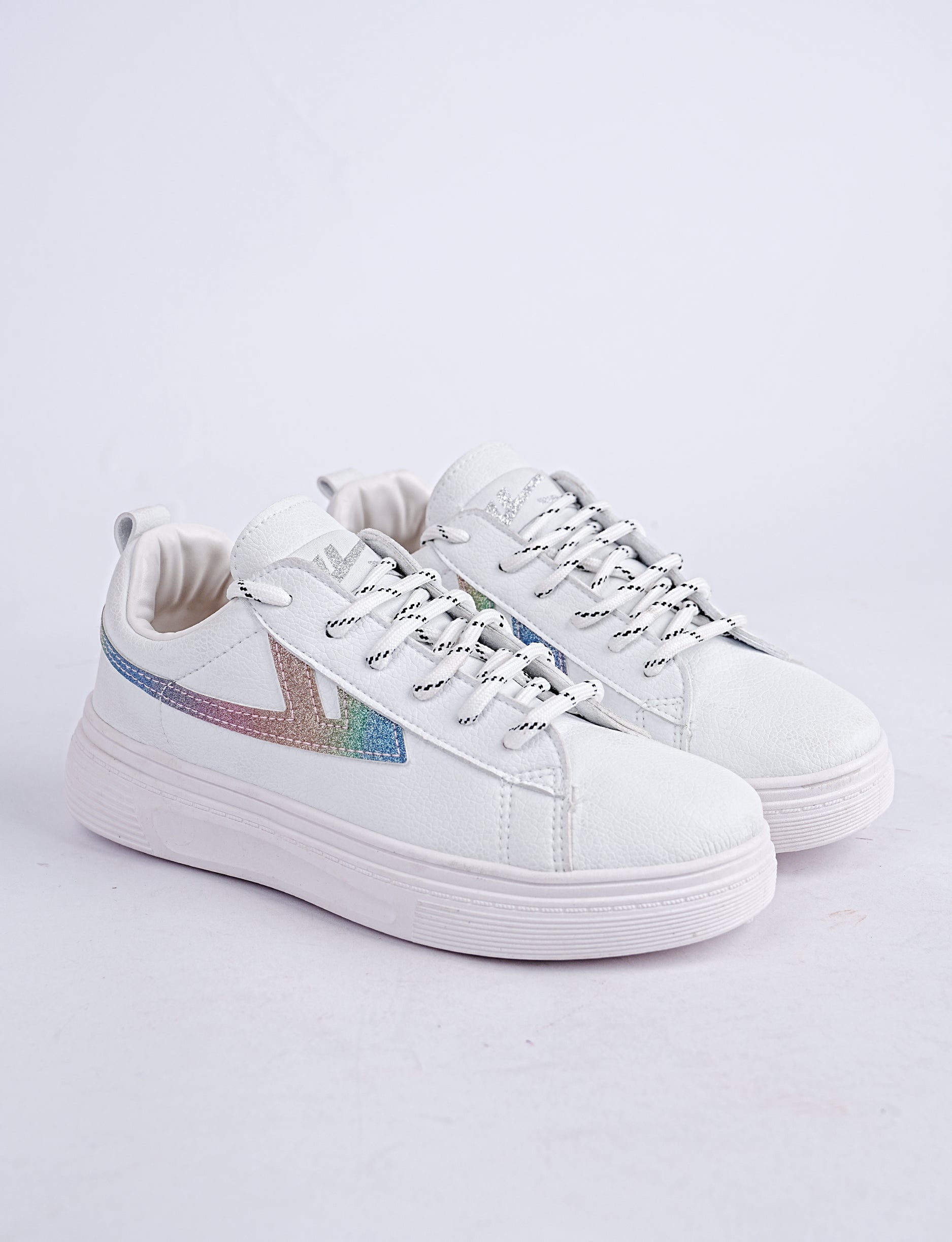 SV-JK-0005-1 SNEAKERS