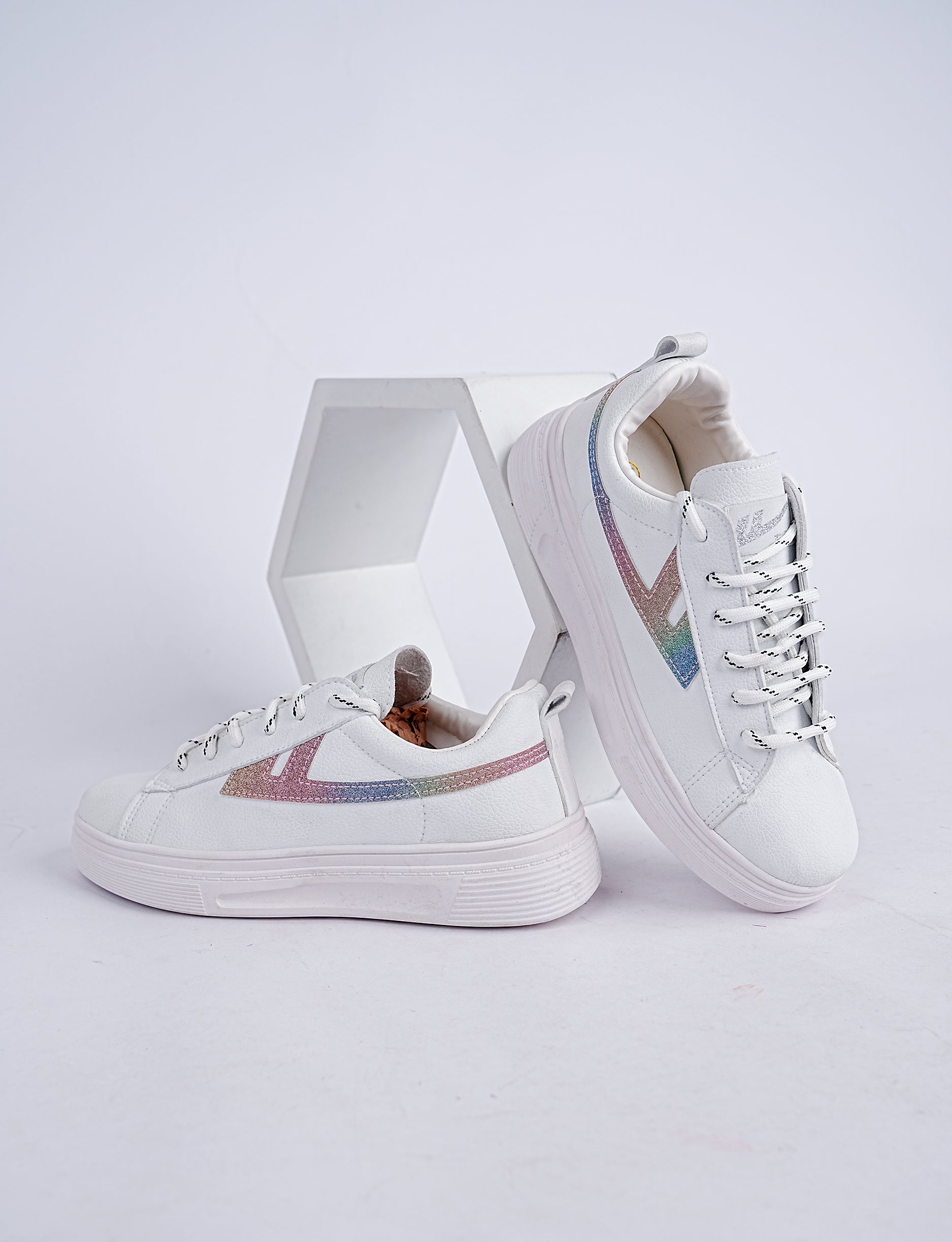 SV-JK-0005-1 SNEAKERS