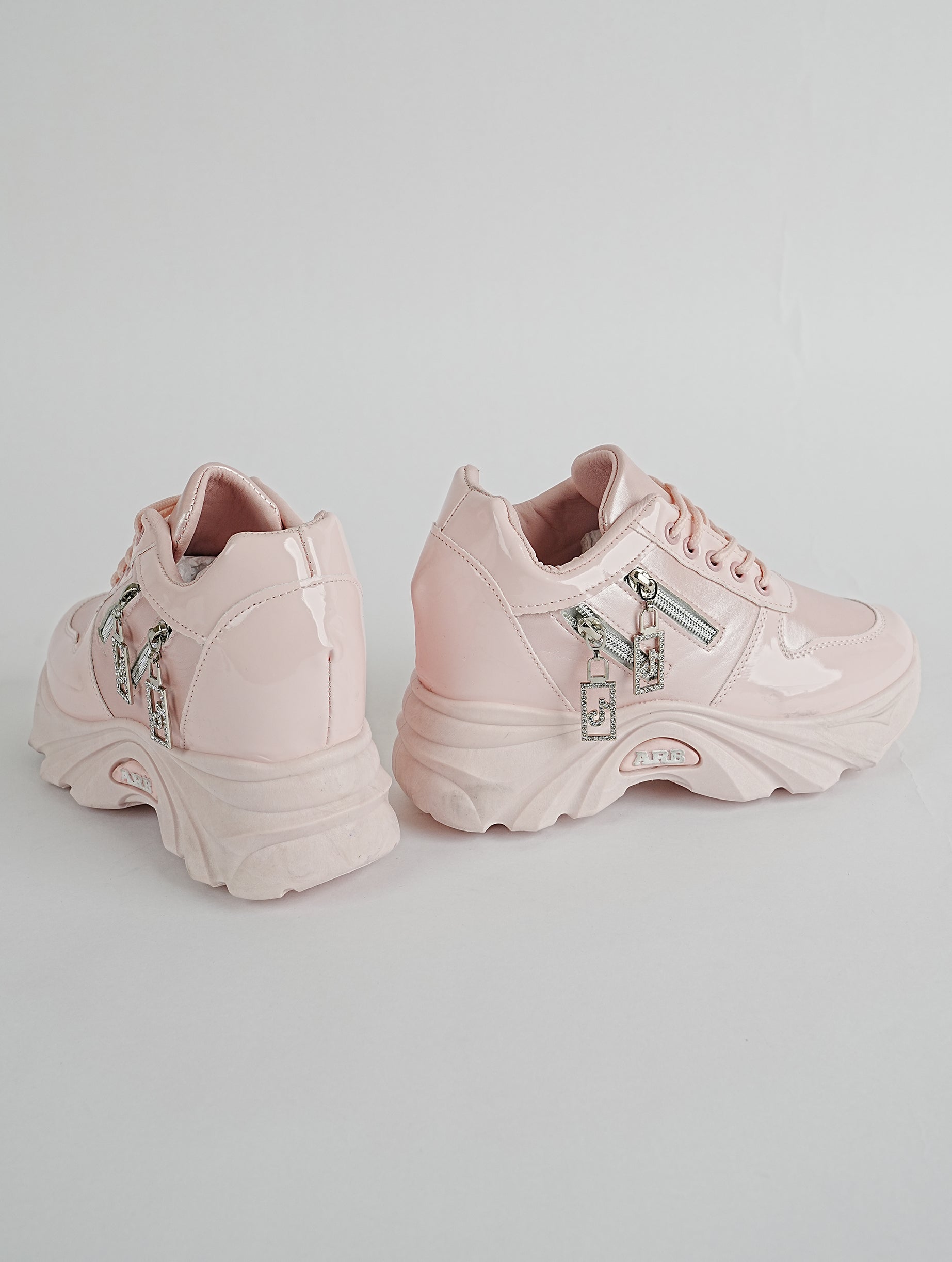 SV-JK-AR-0890-2 SNEAKERS