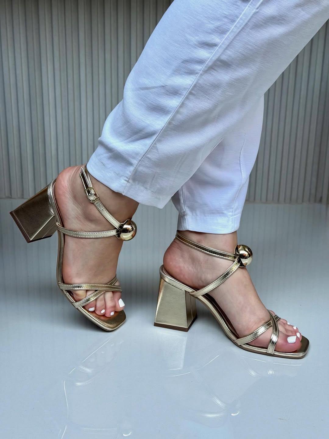 Adour Heel AD13