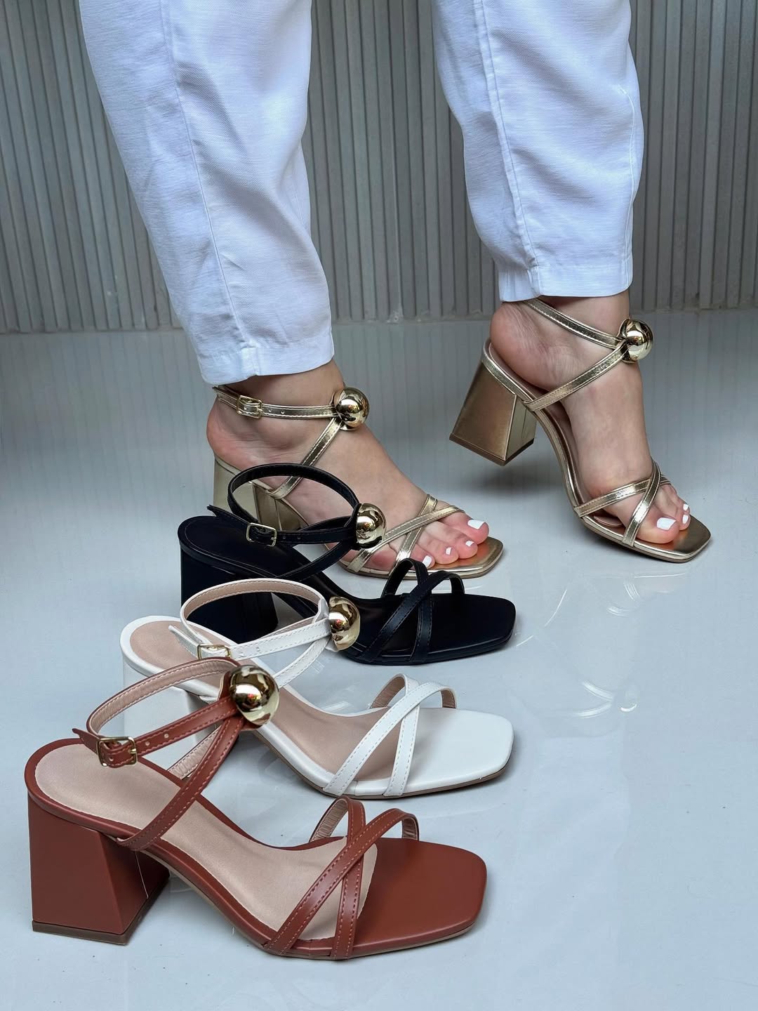 Adour Heel AD13