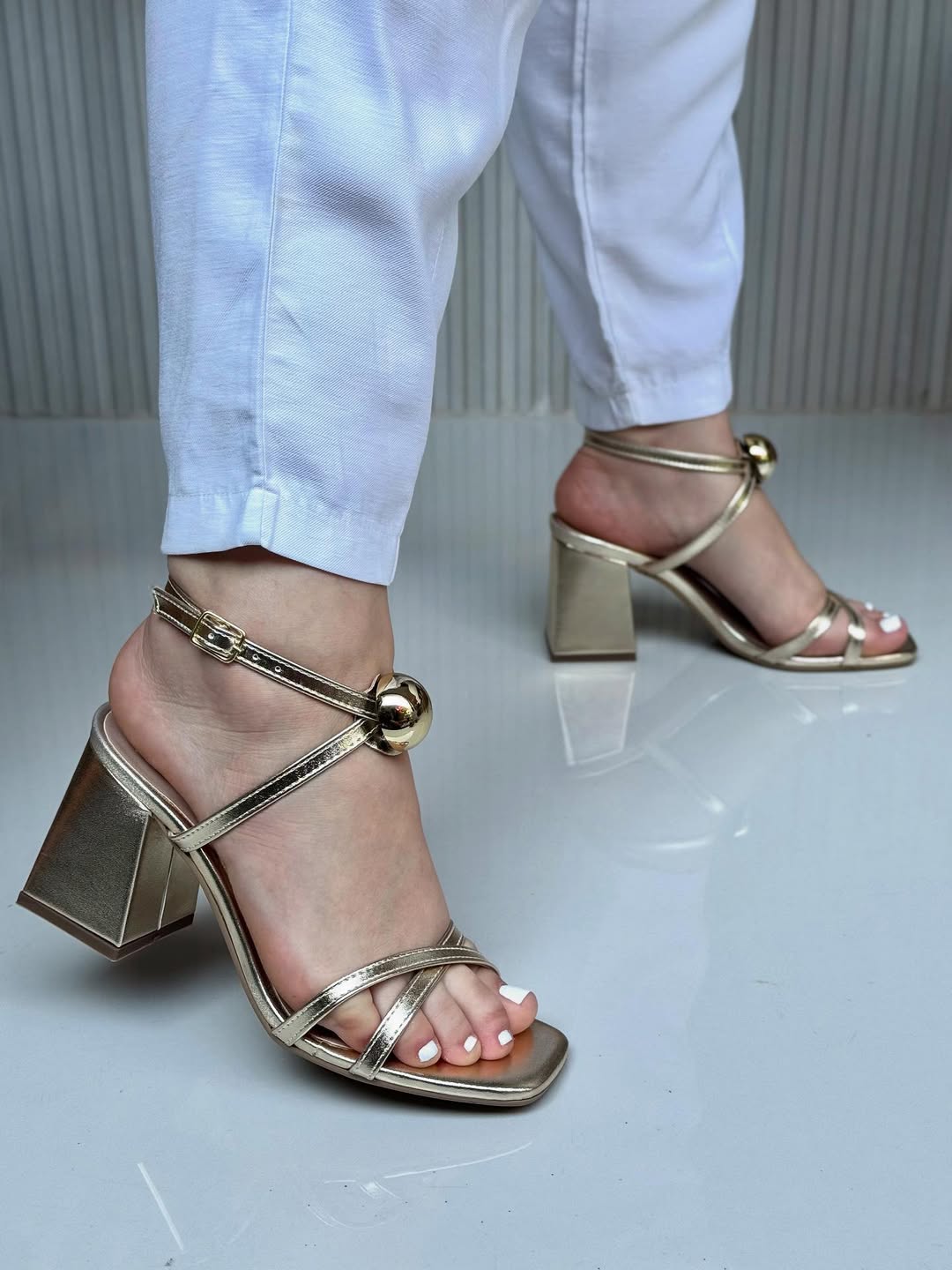 Adour Heel AD13