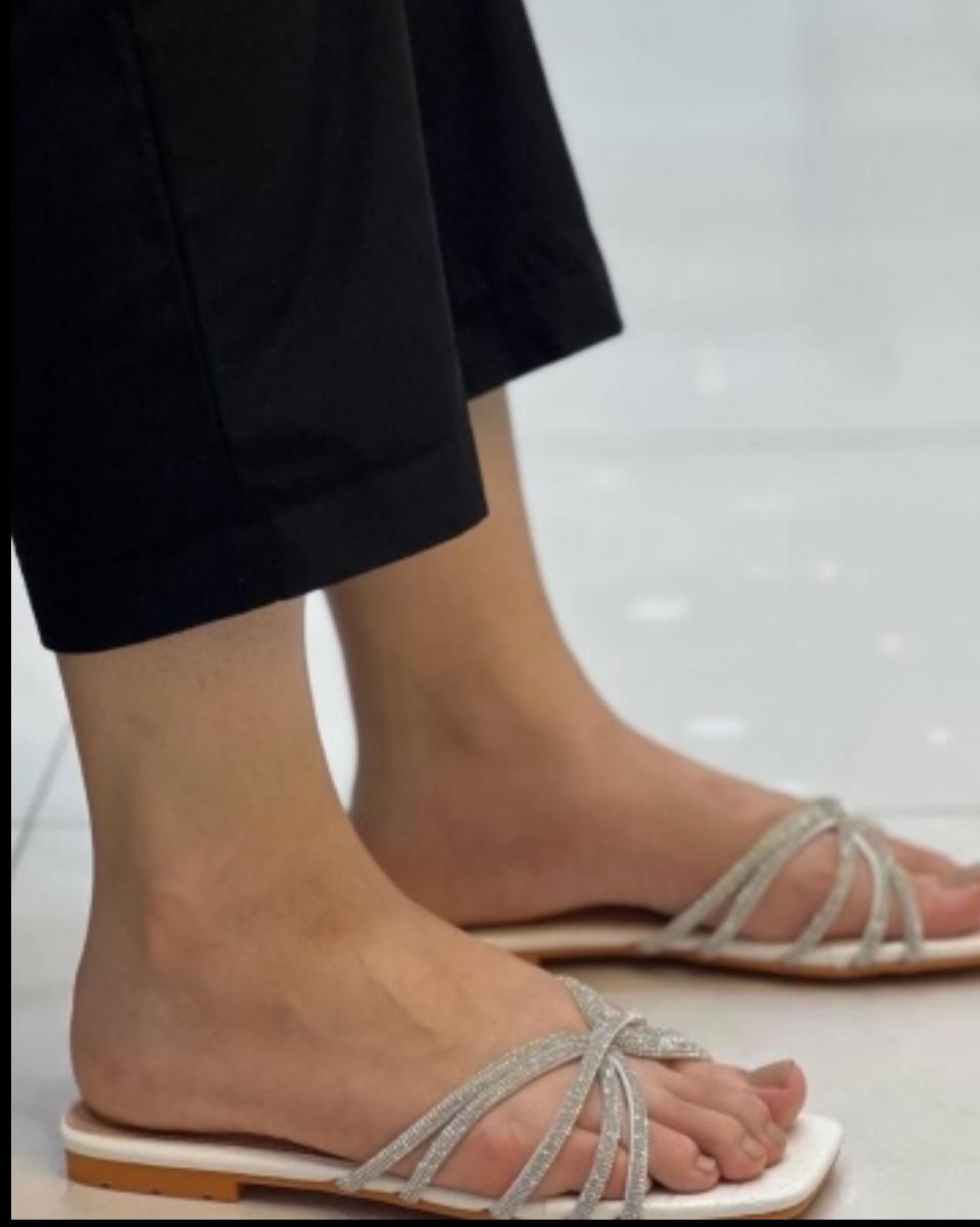 Amour Fancy Slipper AD4